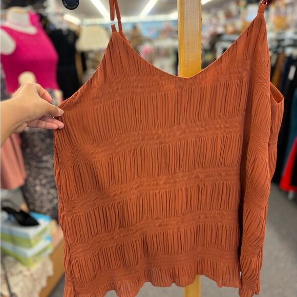 GiGIo ladies Med Orange Tank - Picture 3 of 7